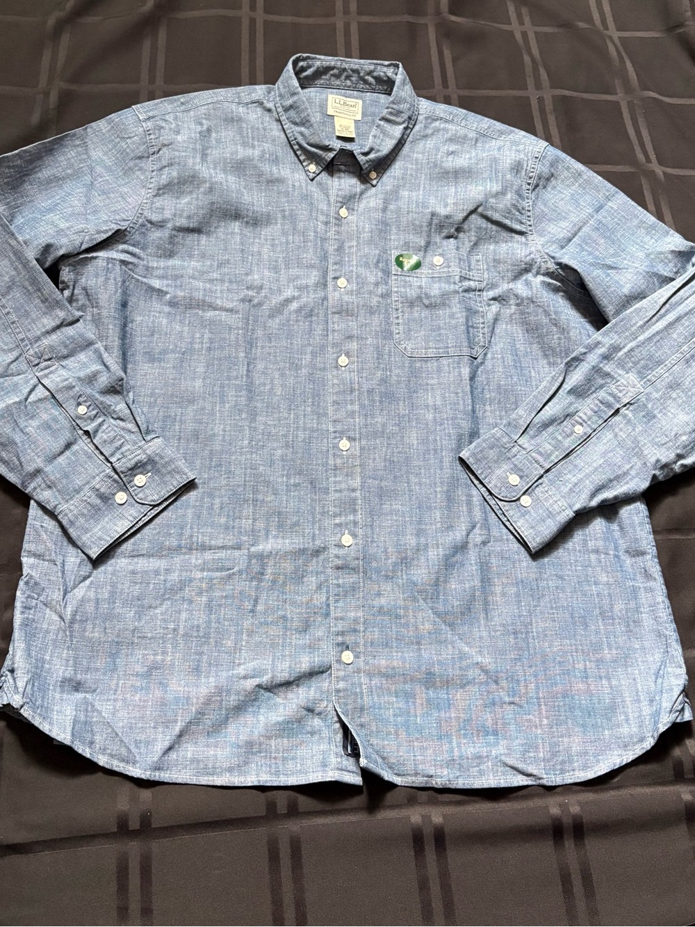 LL Bean Shirt Mens XL Blue Comfort Stretch Chambray Traditional Fit Button Up